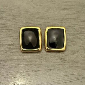 Vintage Black Cabochon Square Stud Earrings Gold Tone Geometric 1980s Classic
